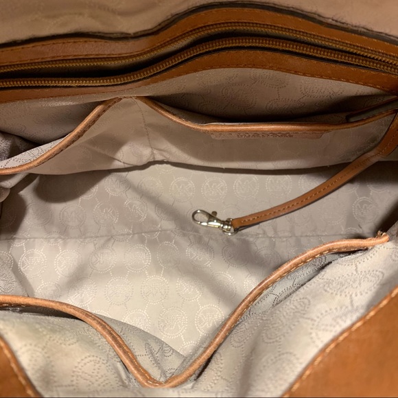 MICHAEL KORS HAMILTON BAG - Picture 9 of 16